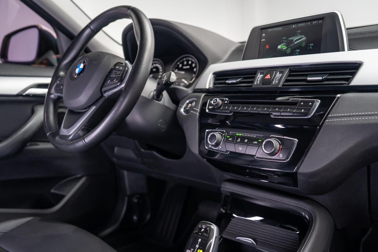 بي أم دبليو X2 SDRIVE20I