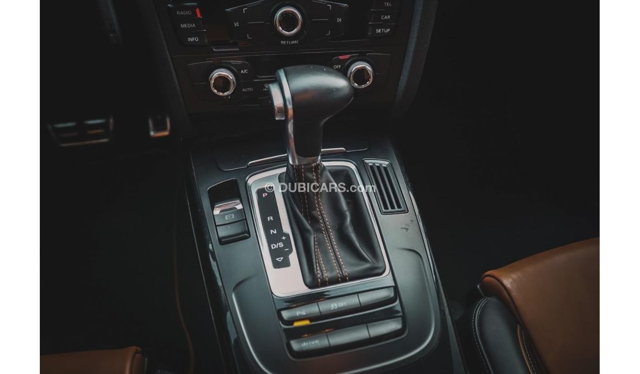 Audi A4 45 TFSI quattro Sport 8W2