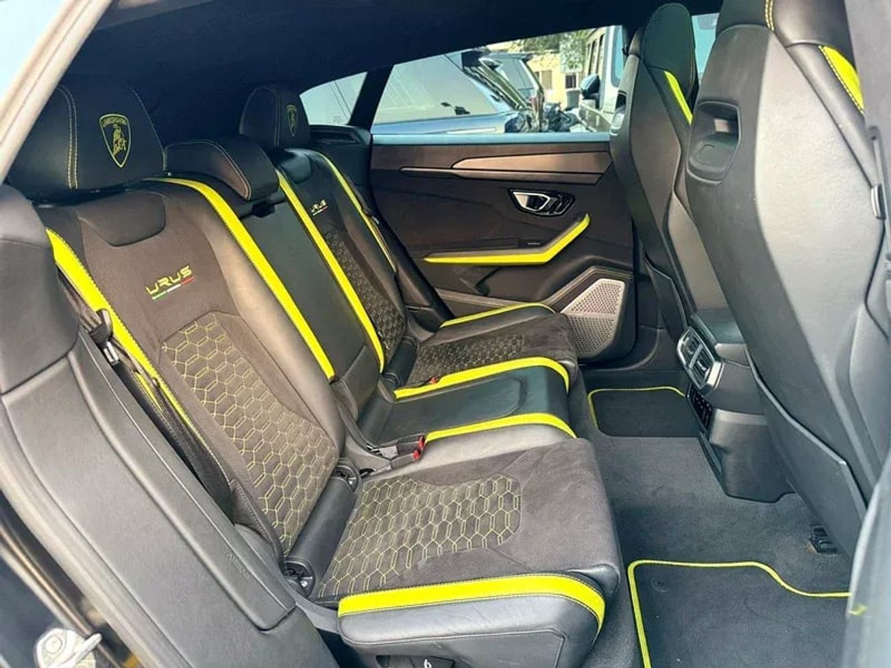 Lamborghini Urus STD 4.0T V8