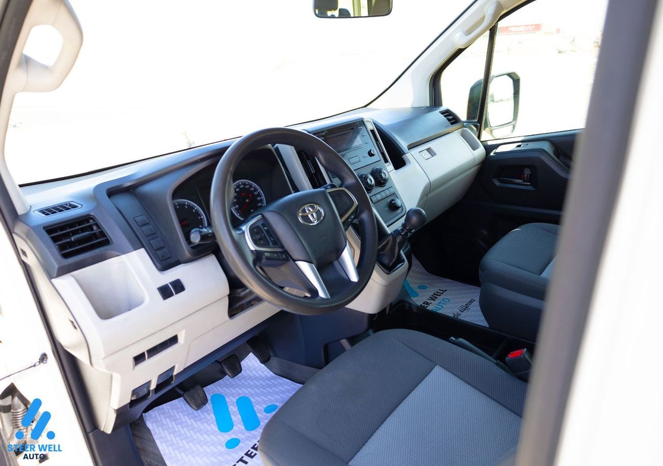 تويوتا هاياس كوميتور GL  سقف عالي 2020 3.5L / 13 Seater Van / Petrol MT / GCC Specs / Book Now!