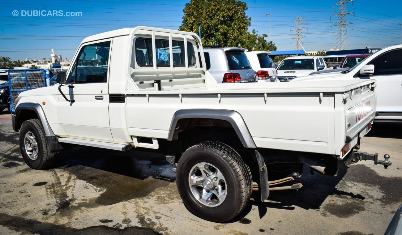 Toyota Land Cruiser Pick Up 4.5L Diesel V8 Right Hand Drive  With V6 badge