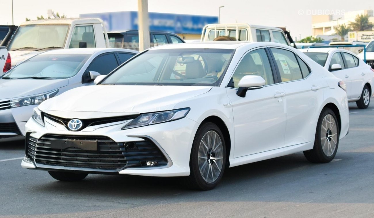 Toyota Camry GLE 2.5L Hybrid