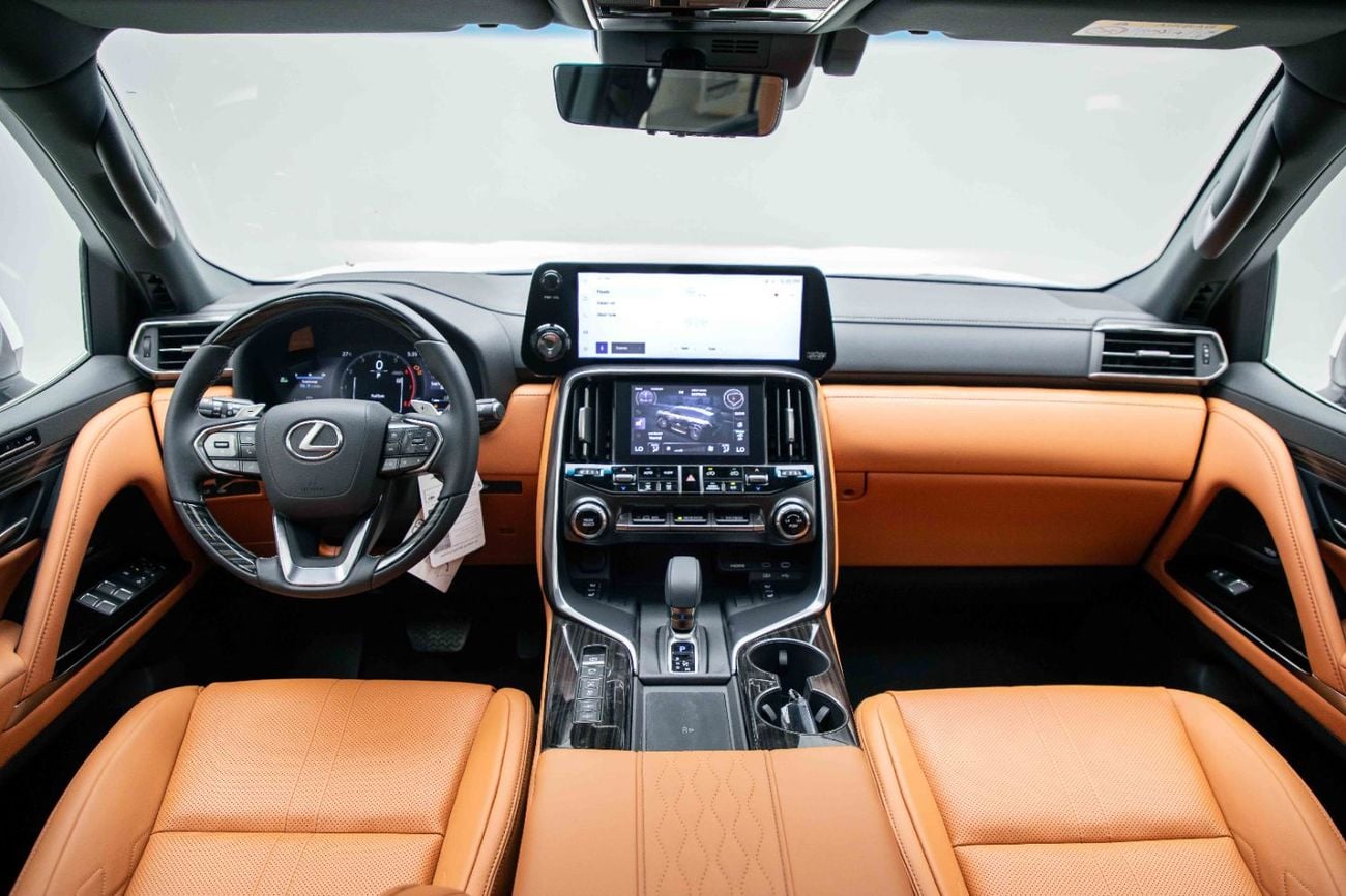 لكزس LX 700h VIP 3.5L - Graphite Black Inside VIP Sun Flair | Export Only