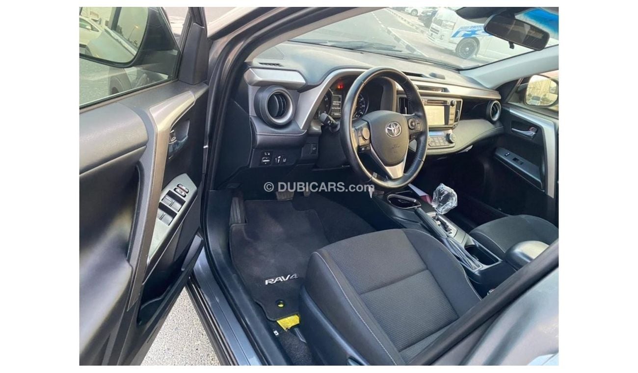 Toyota RAV4 2017 TOYOTA RAV4 XLE FULL OPTION / EXPORT ONLY