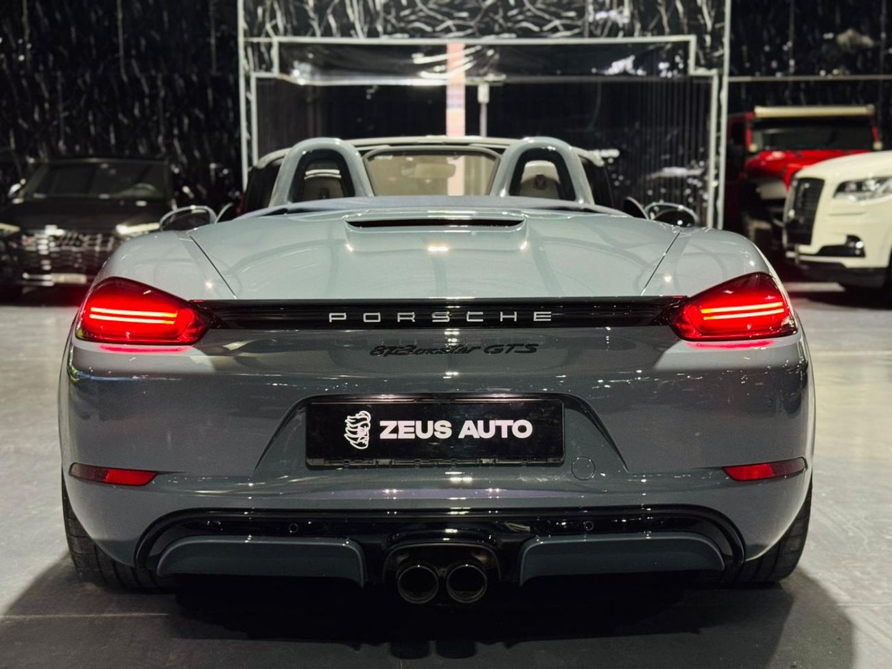 بورش بوكستر 718 GTS 2.5L 2018 Porsche 718 Boxster, June 2027 Porsche Warranty, Sport Chrono Package, GCC