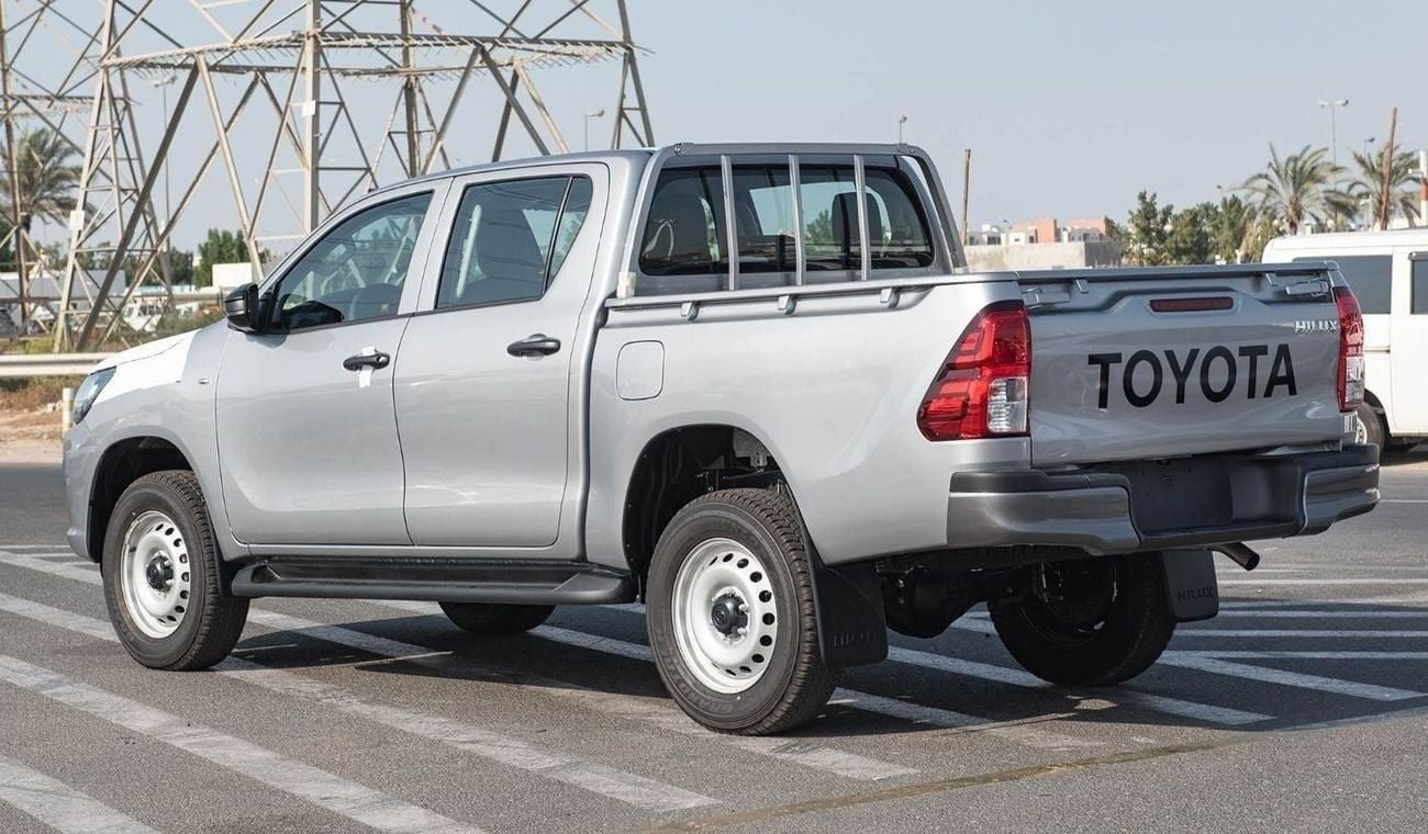 تويوتا هيلوكس SGLX TOYOTA HILUX DC 2.4D MT 4X4 P.WINDOW MY2024 – SILVER