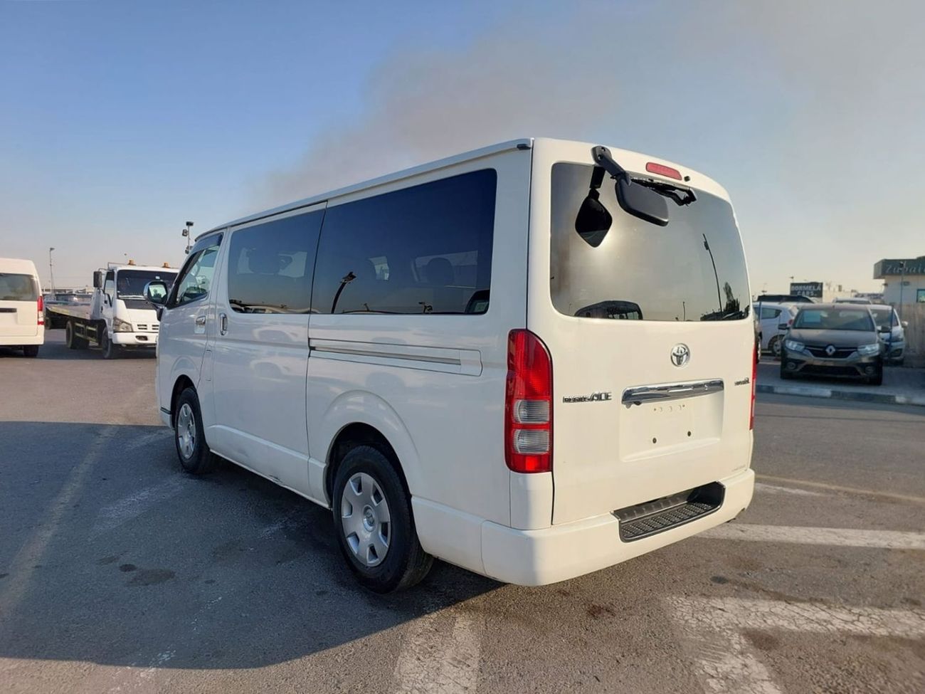 Toyota Hiace (RAMADAN OFFER) TOYOTA HIACE VAN RHD 2009 MODEL 2.0 L PETROL AUTOMATIC(PM10101)