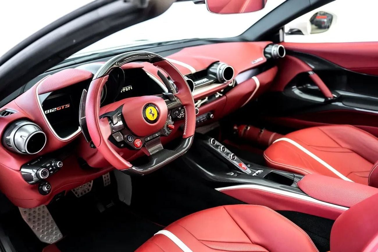 فيراري 812 GTS GTS