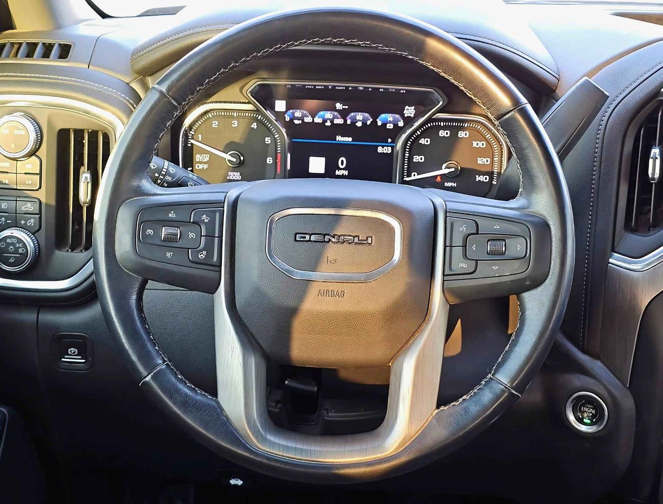 GMC Sierra K 1500 DENALI/ CLEAN TITLE/ V8 5.3L 4WD/ 1881 MONTHLY/ LOT# 15050