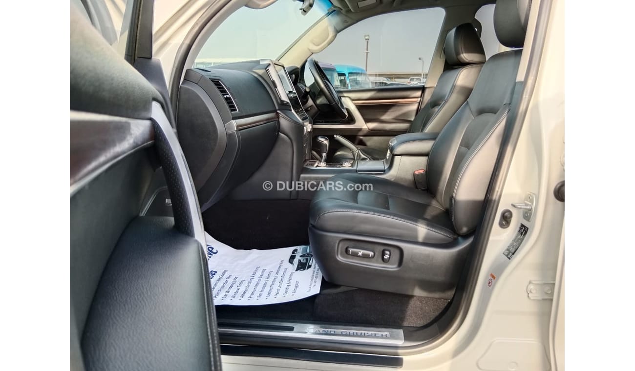 تويوتا لاند كروزر TOYOTA LAND CRUISER RIGHT HAND DRIVE (PM1544)