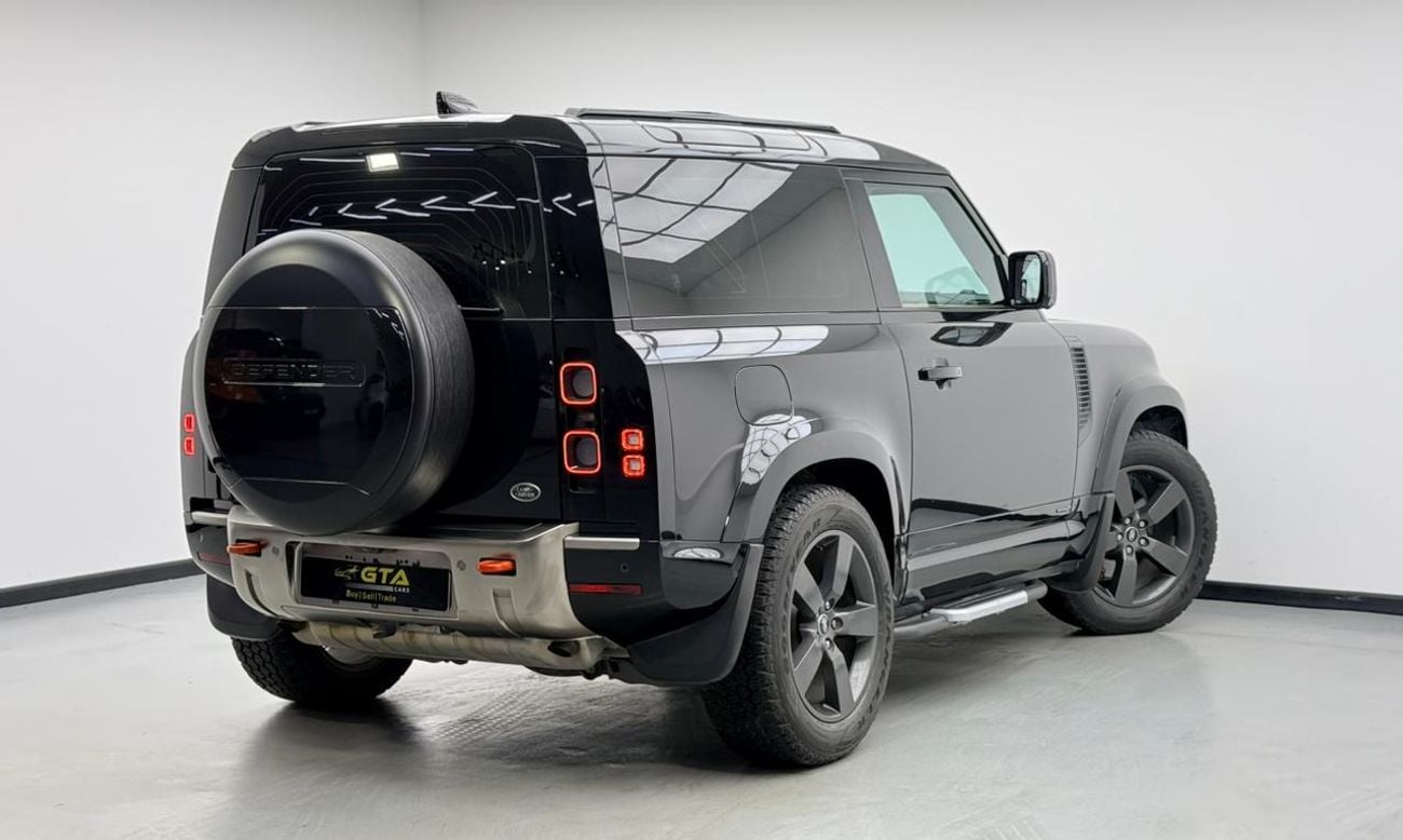 Land Rover Defender 2023 Land Rover Defender 90 X Dynamic P400, 2027 LR Warranty, Full LR Service History, GCC