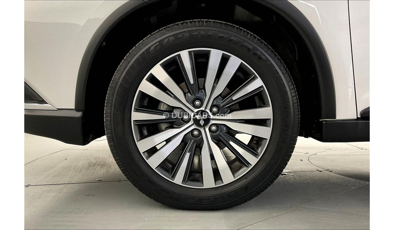 Mitsubishi Outlander GLX Midline