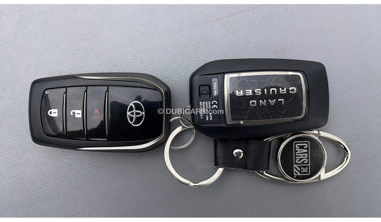 Toyota Land Cruiser 5.7L EXR+ 5700