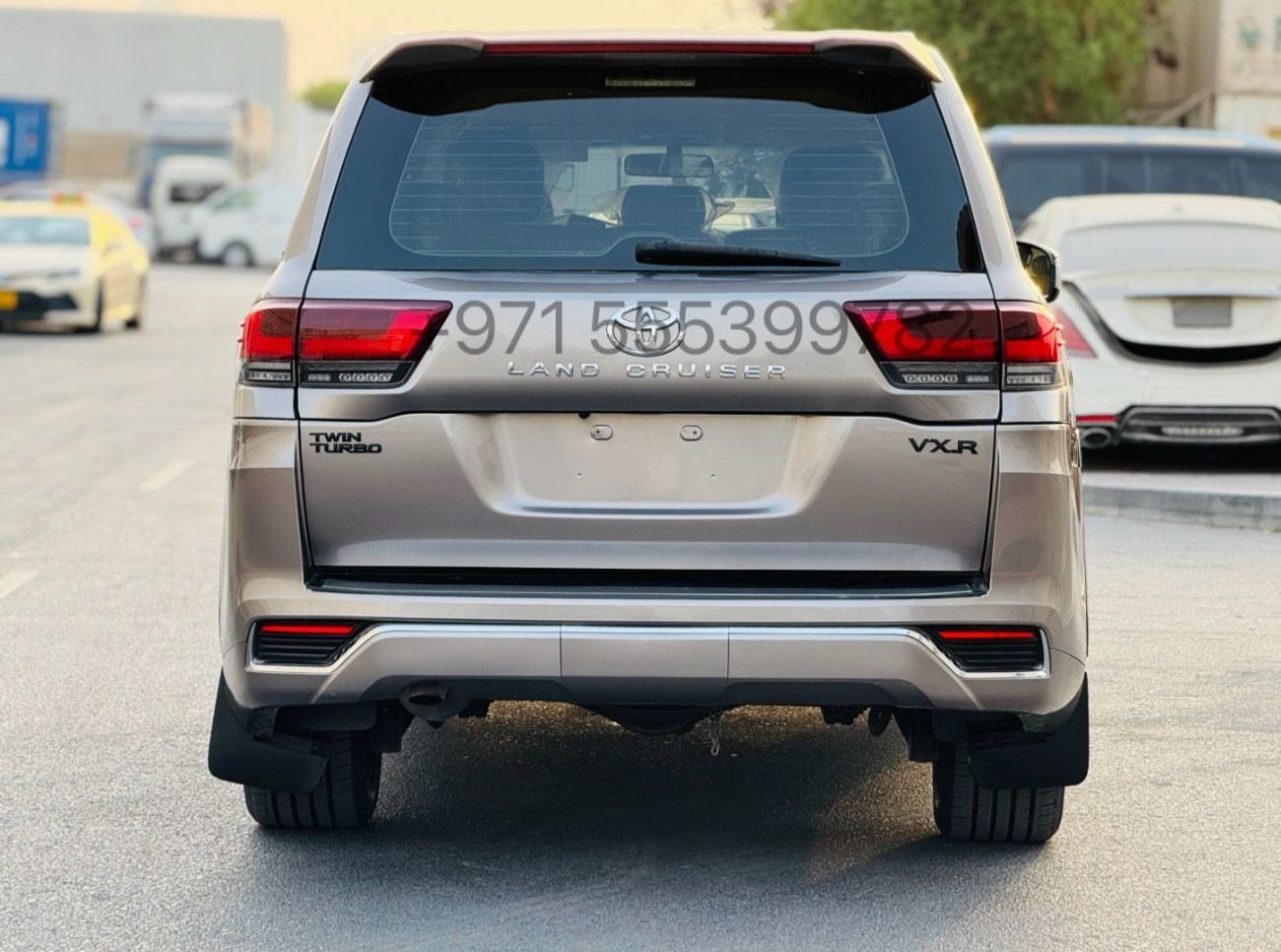 Toyota Land Cruiser Toyota Land Cruiser 2015 upgraded to 2025 complete with dashboard