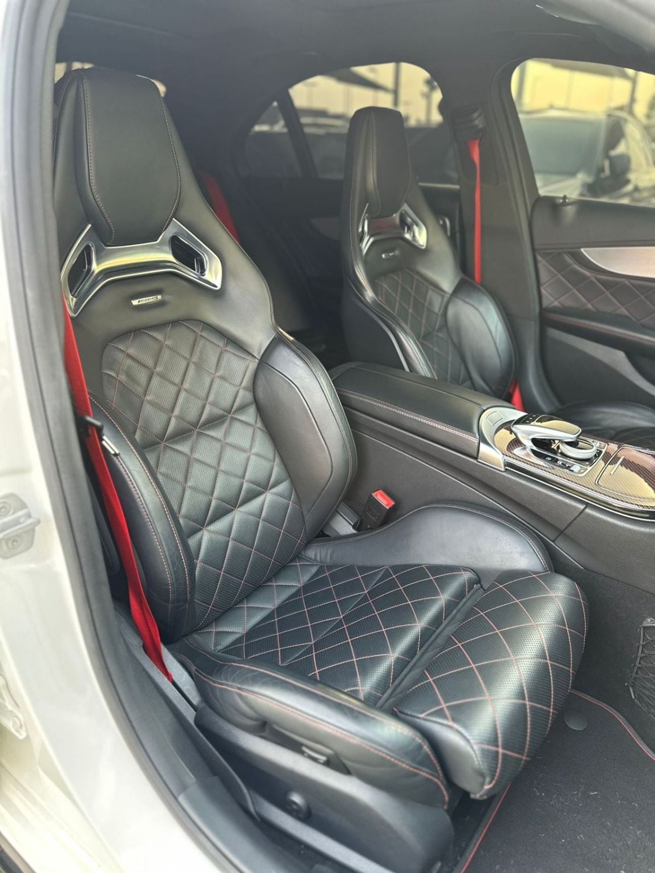 مرسيدس بنز C 36 AMG مرسيدس بنز AMG C63S خليجي 2015 فل ابشن صبغ وكاله بحاله ممتازه