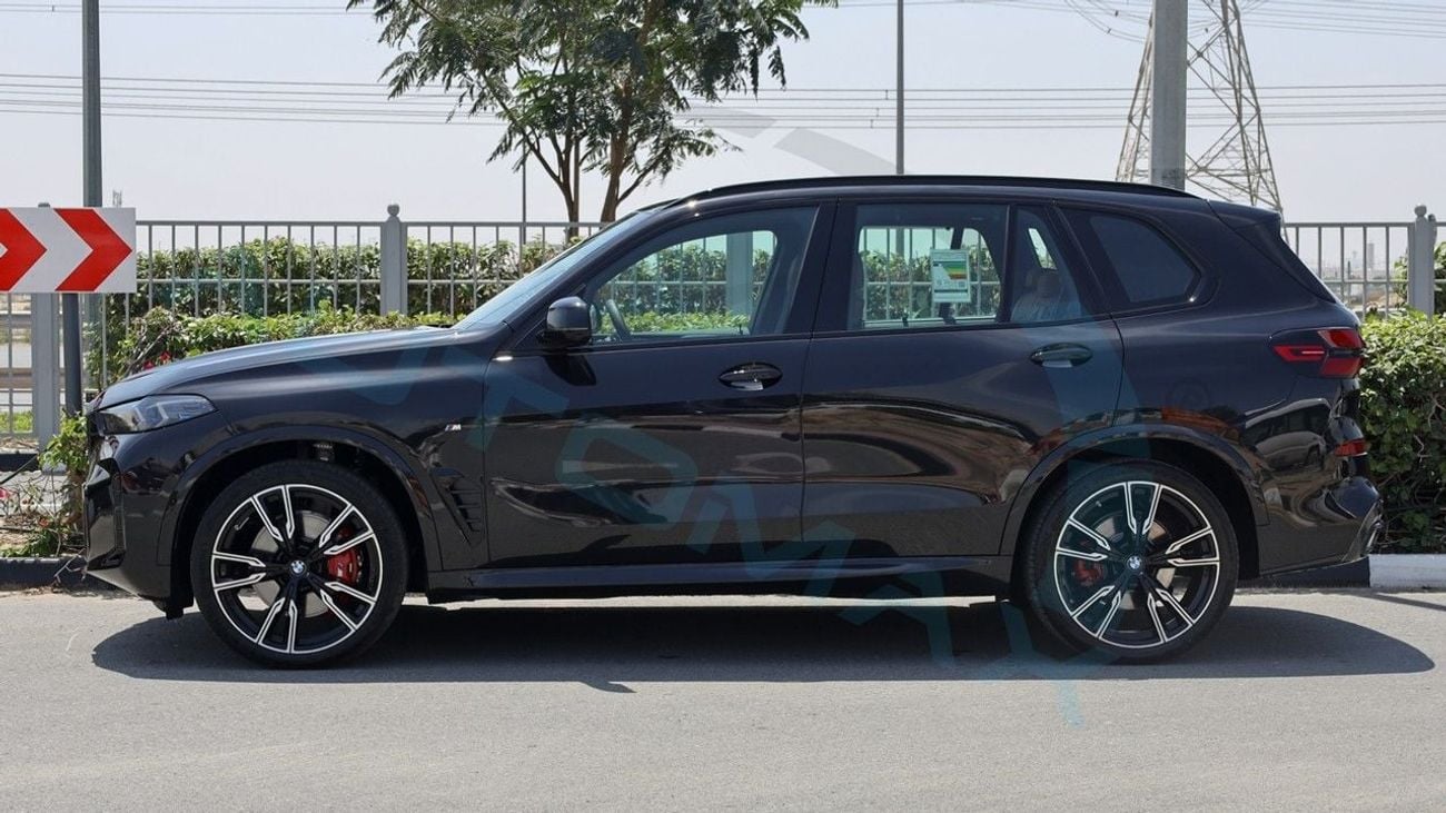 BMW X5 xDrive 40i M 3.0T 2026 GCC 0Km With 2 Years Unlimited Mileage Warranty & 3 Years Service @Official D