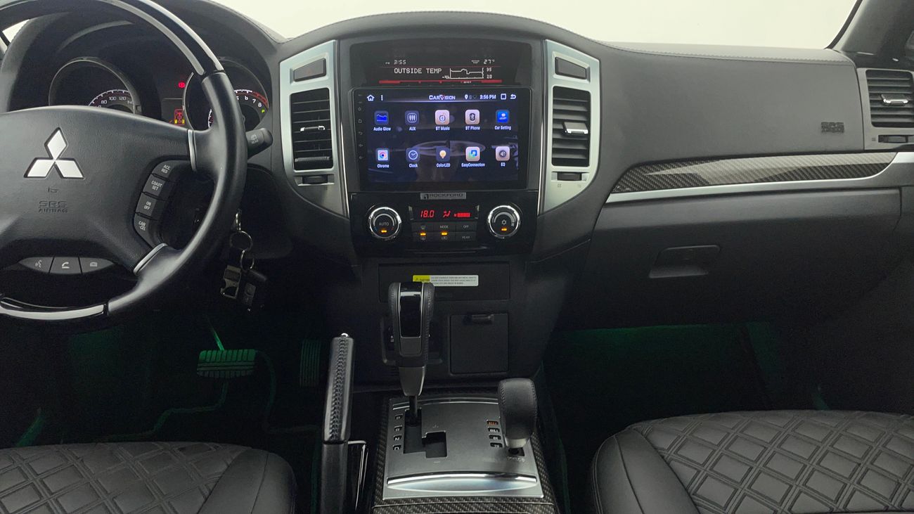 ميتسوبيشي باجيرو GLS H/L , SIGNATURE EDITION 3.8 | بدون دفعة مقدمة | اختبار القيادة في المنزل