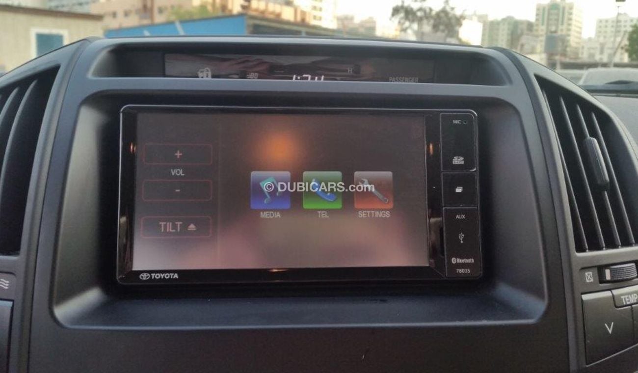 تويوتا لاند كروزر GXR 4.5L Diesel Engine, Basic Option