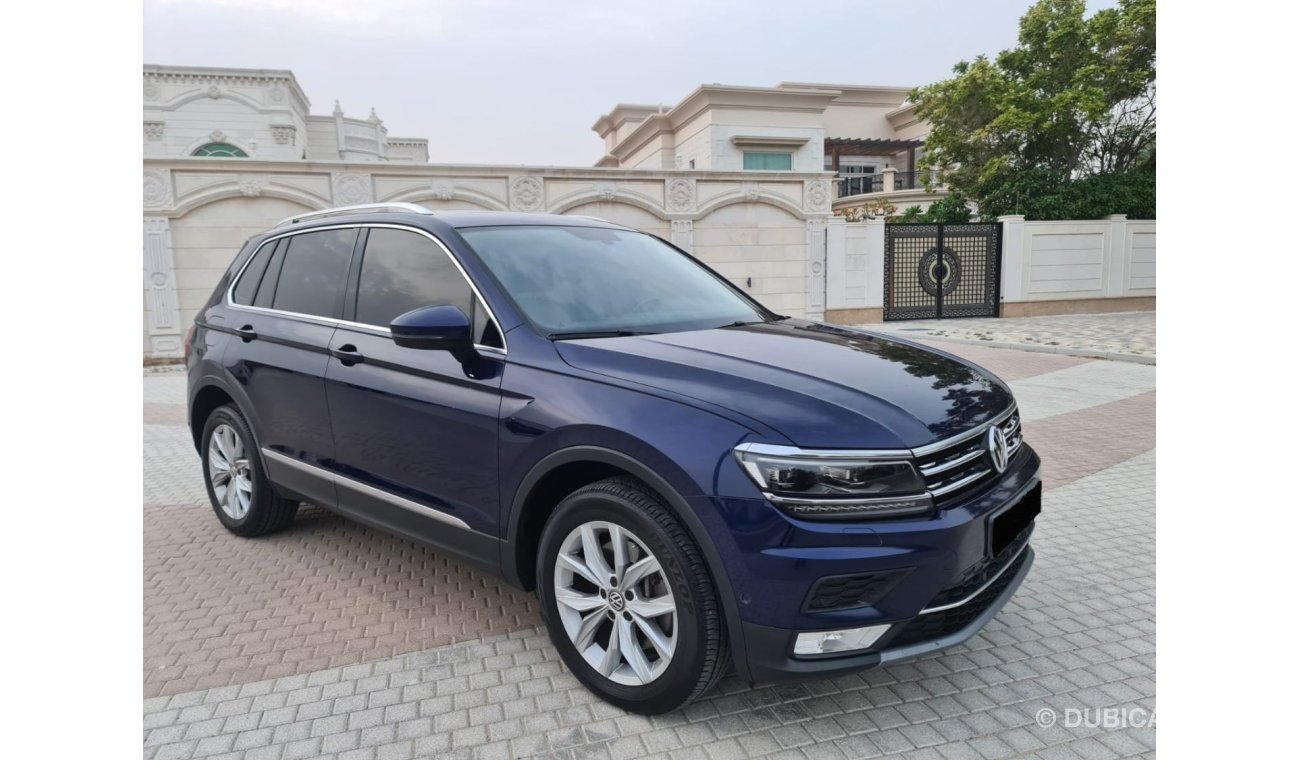 فولكس واجن تيجوان SEL SEL VOLKSWAGEN TIGUAN TSI 4MOTION GCC 2017 FULL OPTION  PERFECT CONDITION