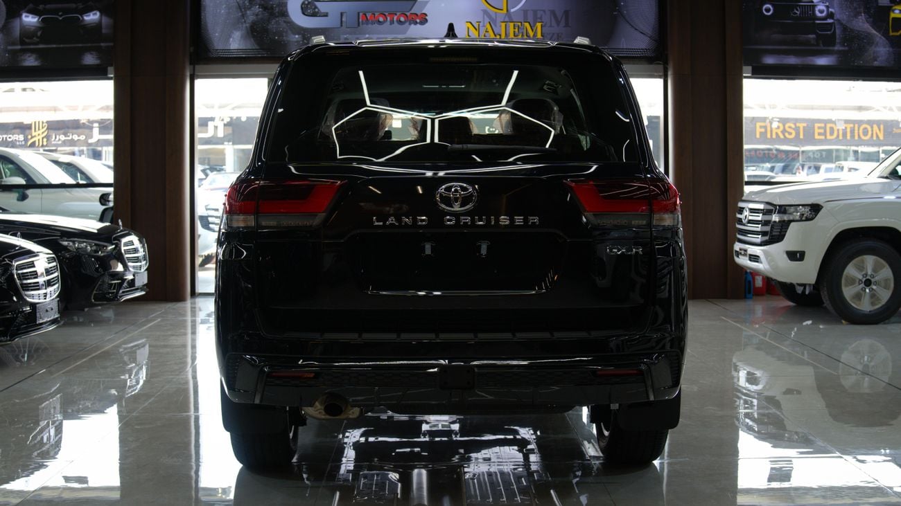 Toyota Land Cruiser GXR 3.5 L V6