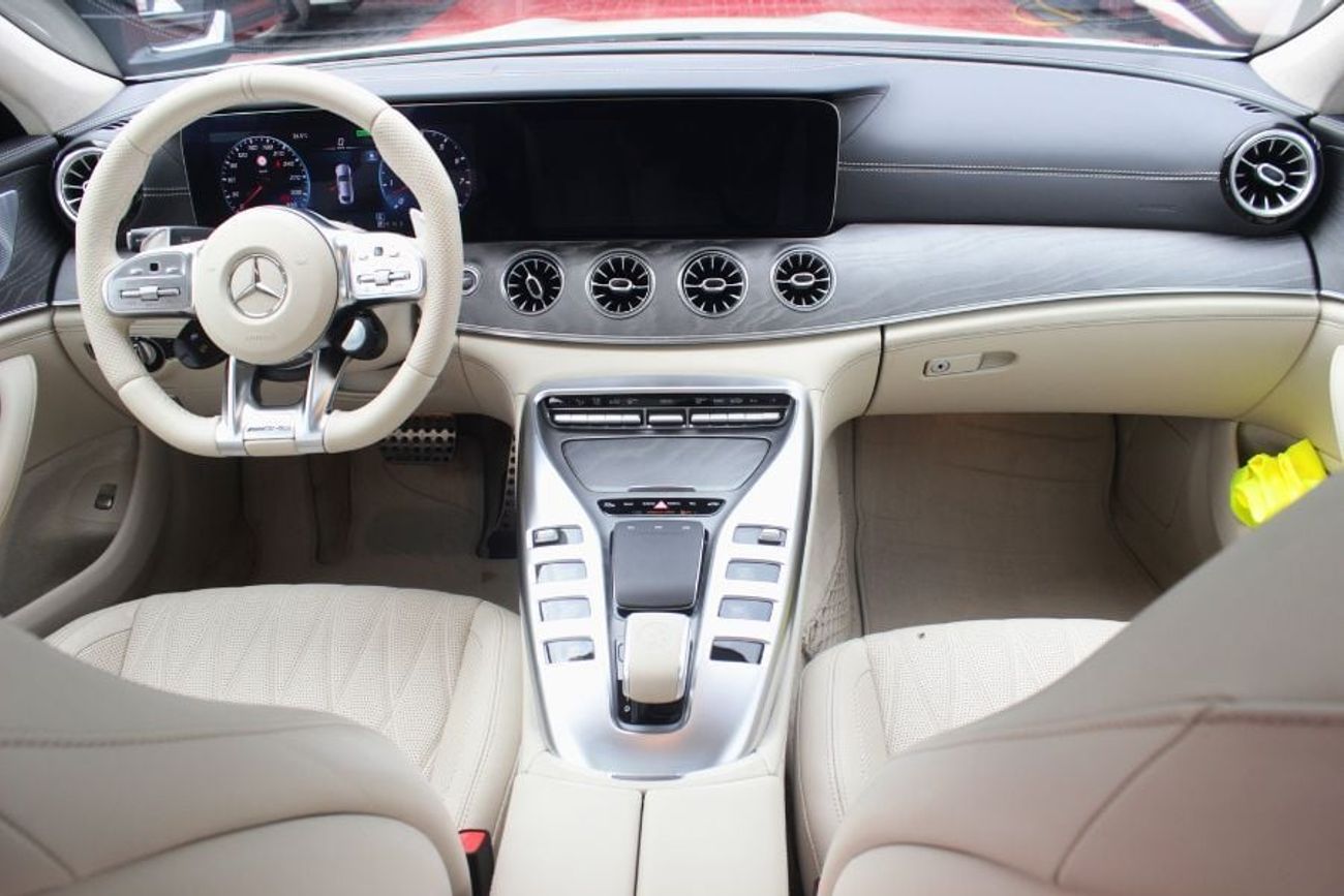 مرسيدس بنز ايه ام جي جي تي 53 GCC