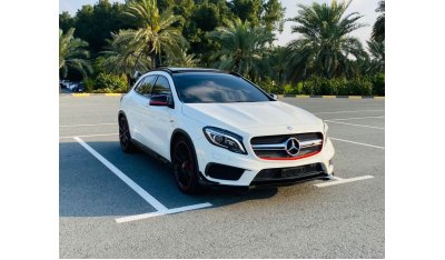 مرسيدس بنز GLA 45 AMG STD صبغ وكالة بحالة الوكالة لا يحتاج إي مصاريف مسرفس جاهز للتسجيل