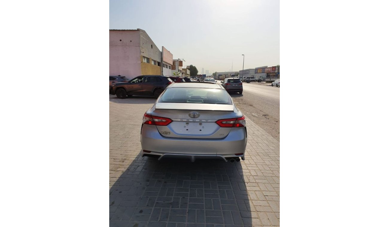 Toyota Camry SE FULL OPTOIN