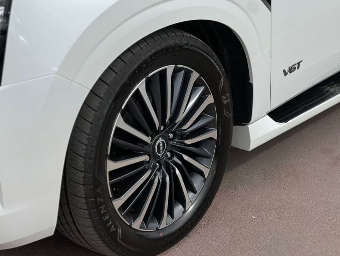 Nissan Patrol LE Platinum City 3.5L NISSAN PATROL PLATINUM Twin Turbo Gcc 2025