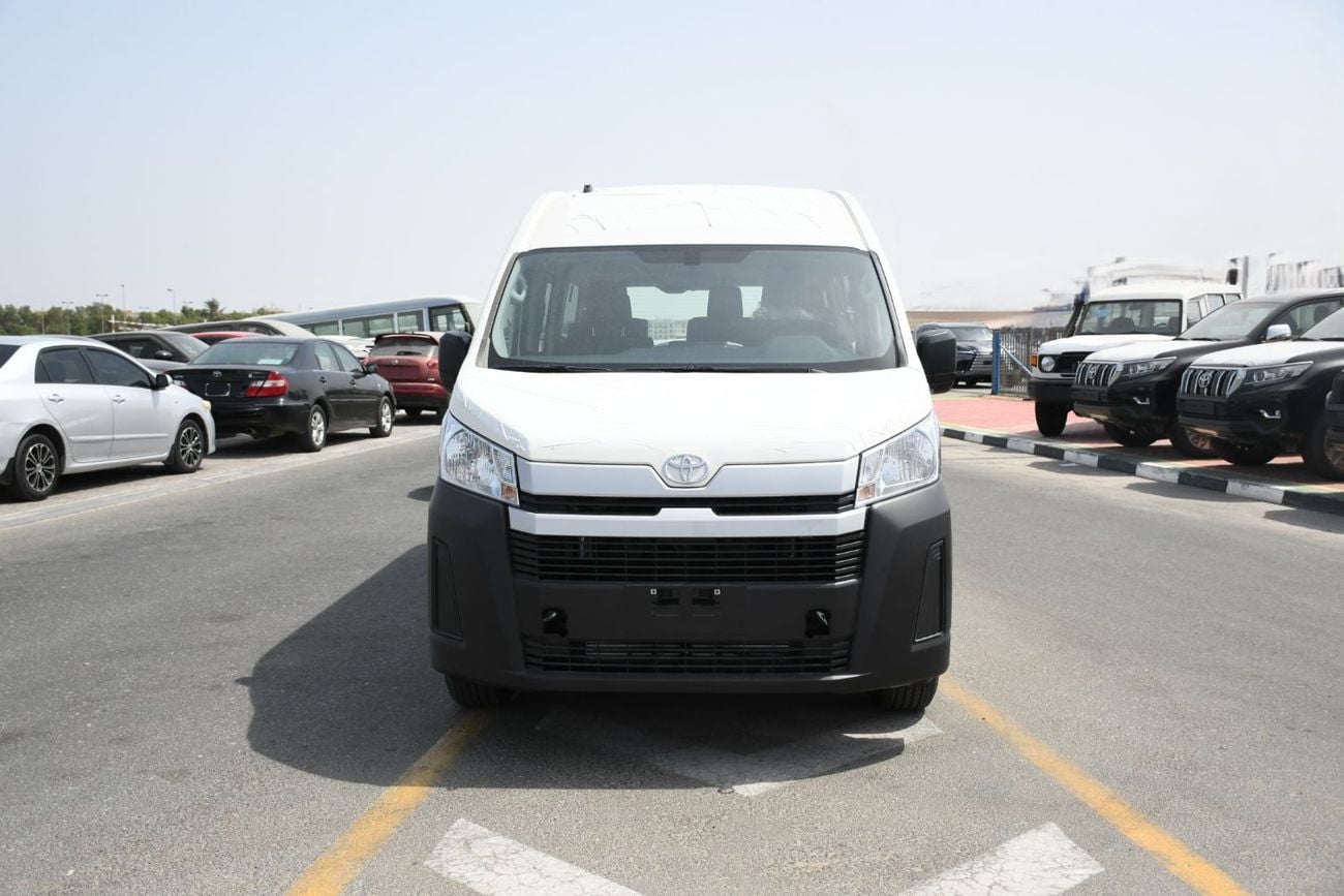 Toyota Hiace Toyota HiAce 2.8L Manual Petrol diesel (Ready Stock)