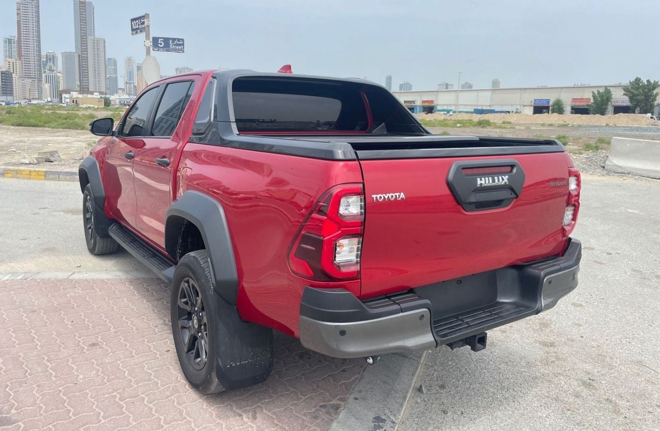 Toyota Hilux diesel engine ,2.8 liter ,Automatic gear ,year model 2024 ,right hand drive ,only for export availab