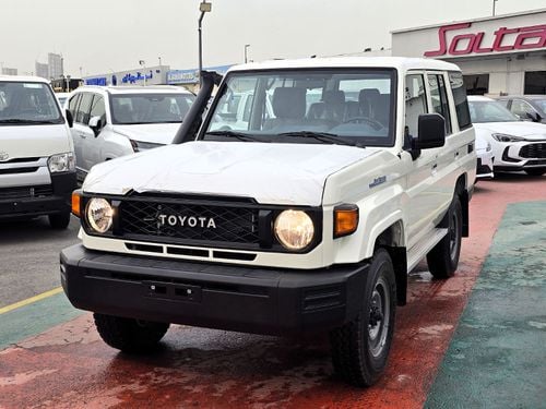 تويوتا لاند كروزر 70 Toyota Land Cruiser 76 4.2l M/T Diesel 4WD Whitout Def Lock , Fog light White Color 2025 Model