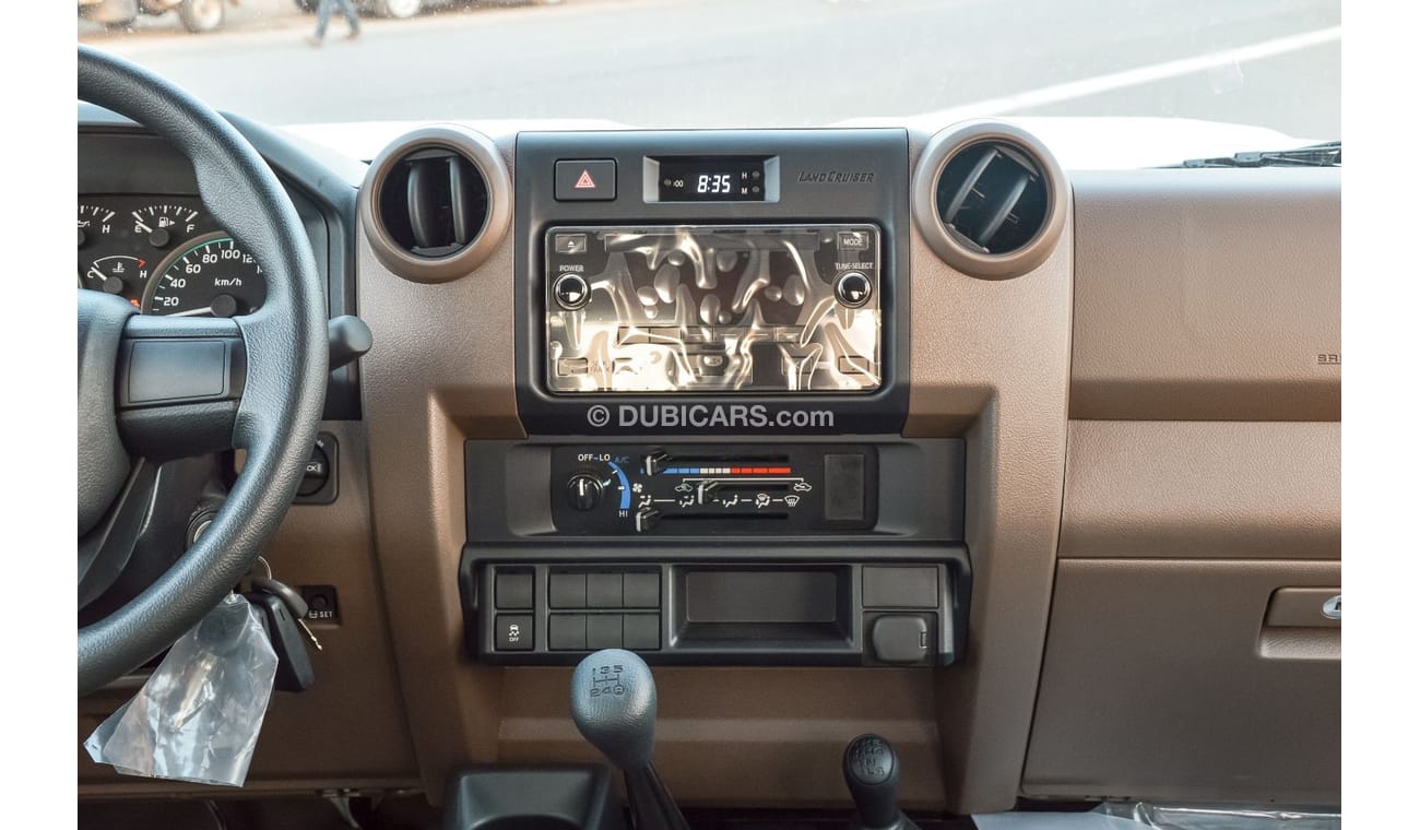 Toyota Land Cruiser Pick Up TOYOTA LAND CRUISER PICKUP 79 SERIES 4.5L V8 4WD 2024 | ALL WHEEL DRIVE | DIFFERENTIAL LOCK | ALLOY 