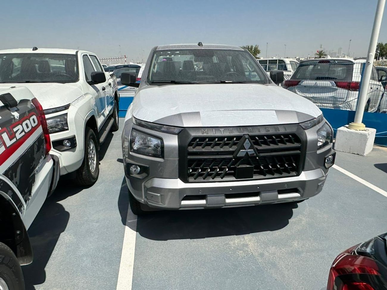ميتسوبيشي L200 GL Double Cab Diesel A/T 2.4L