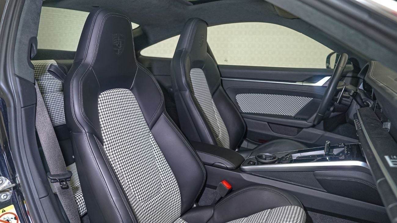 Porsche 911 TURBO S Turbo 3.8L (575 HP) Coupe UAE's Very Best Example | AED 11,013 Per Month
