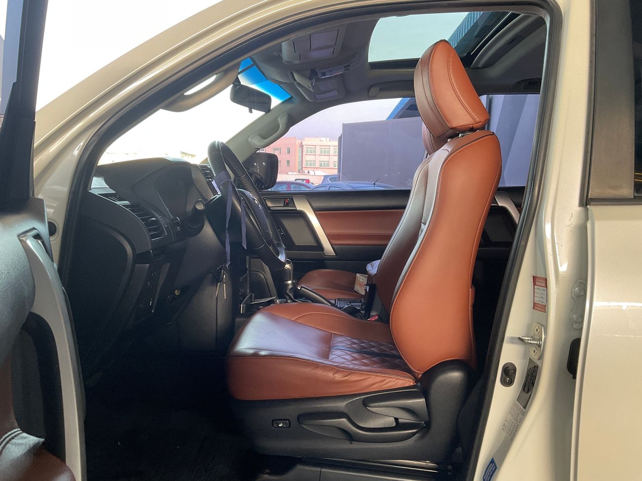 تويوتا برادو VXR | شامل الضمان | 0 ﺪﻔﻋﺓ ﺃﻮﻟﻯ