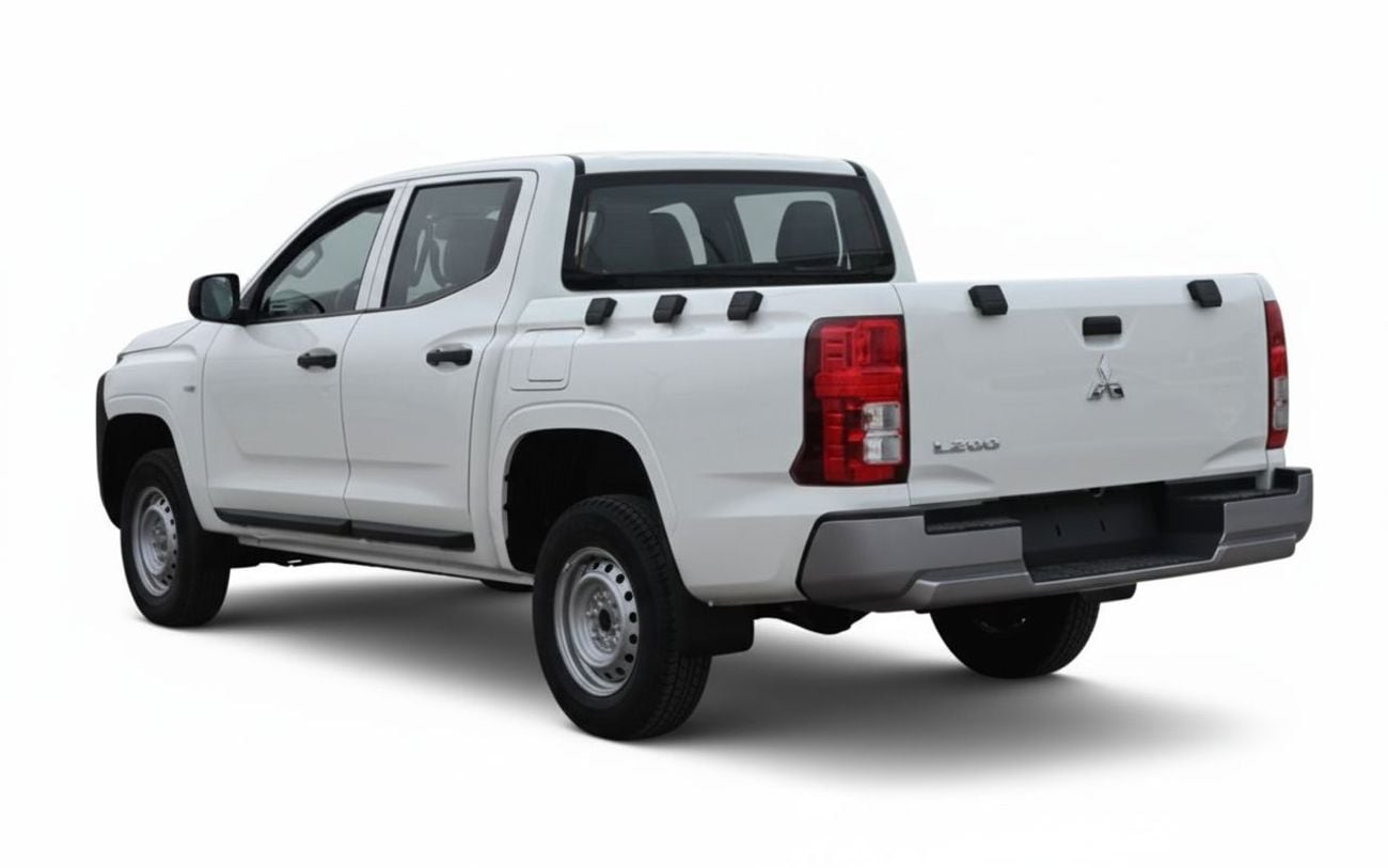 Mitsubishi L200 Mitsubishi L200 2.4L Diesel DC 4*4 GL 5MT Mid-Line