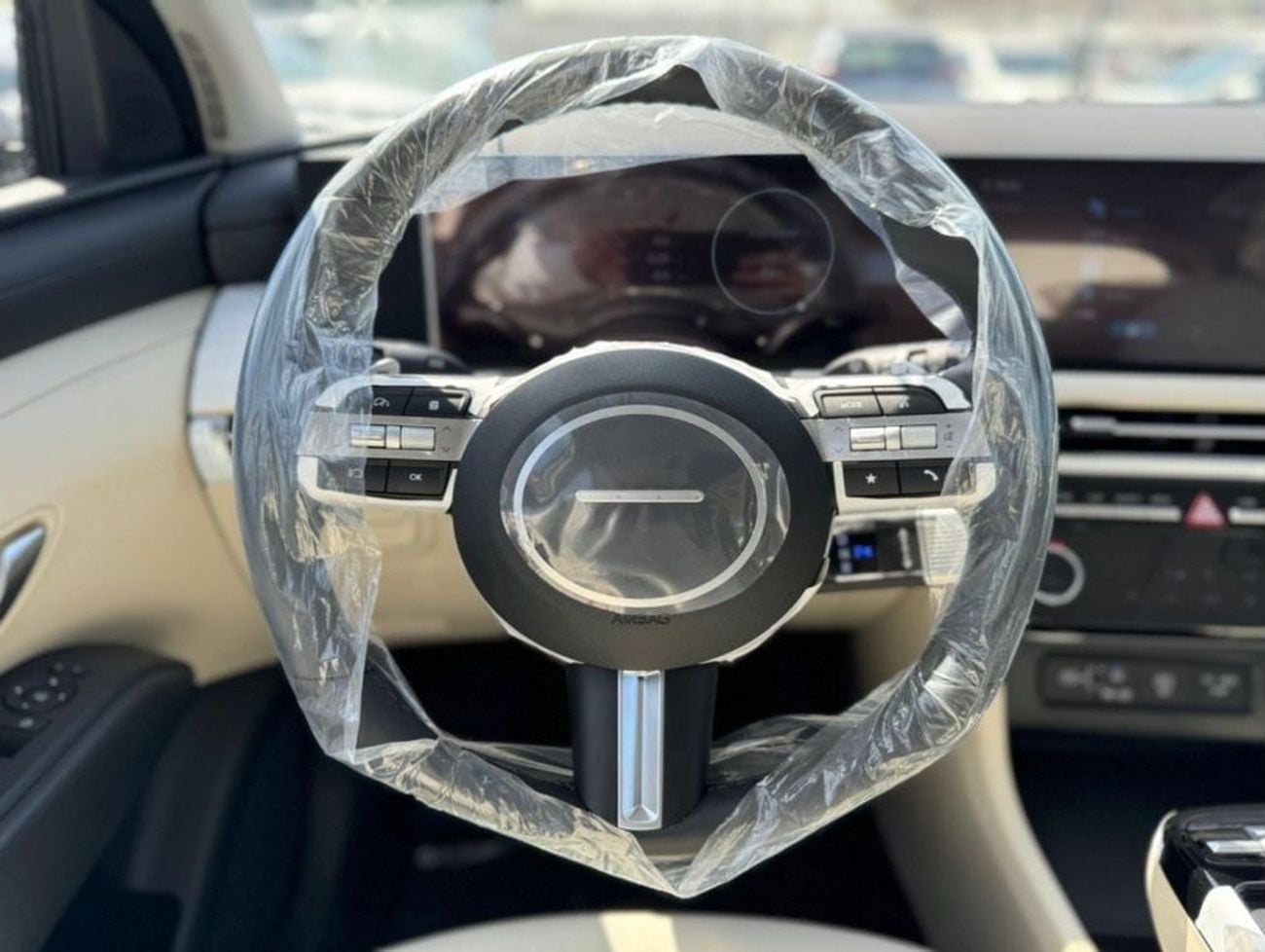 هيونداي توسون PREMIUM PLUS HYUNDAI TUCSON 1.6T - 2025 MODEL - WHITE COLOR