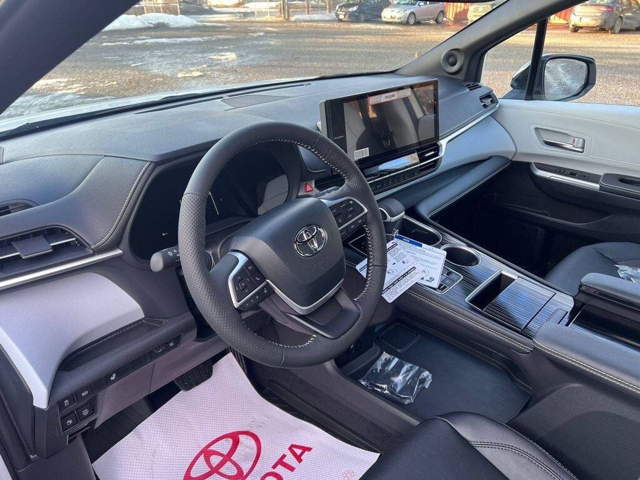 Toyota Sienna 2.5 hybrid