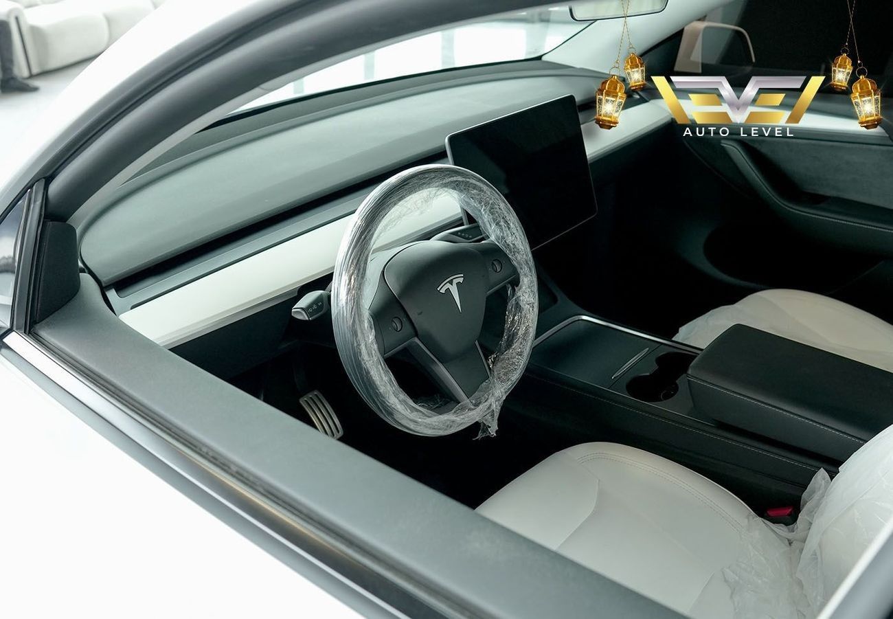 تسلا موديل Y Tesla Y 2023 - 7 Years warranty + 7 Years Service Contract