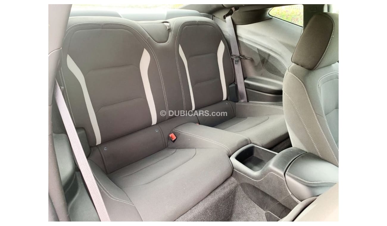 Chevrolet Camaro V6-EXCELLENT CONDITION -2018