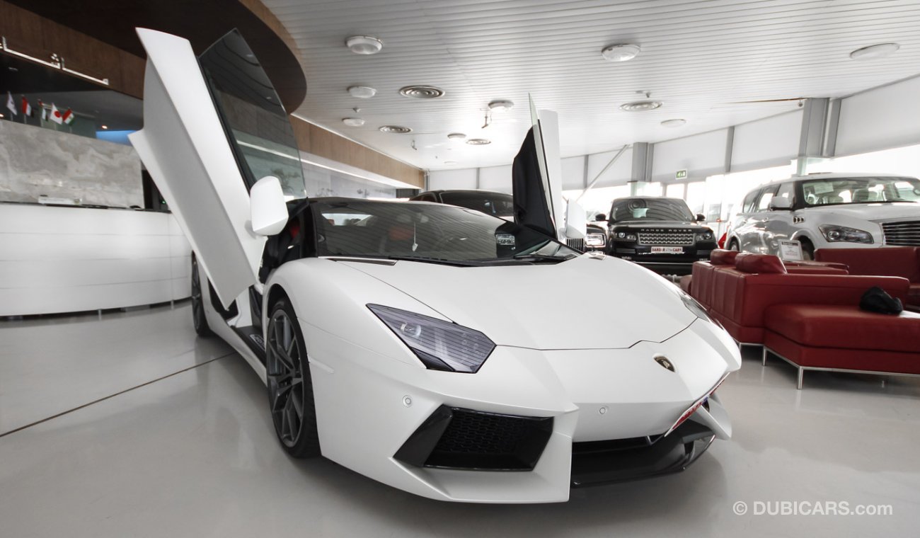 Lamborghini Aventador LP 700-4 Roadster