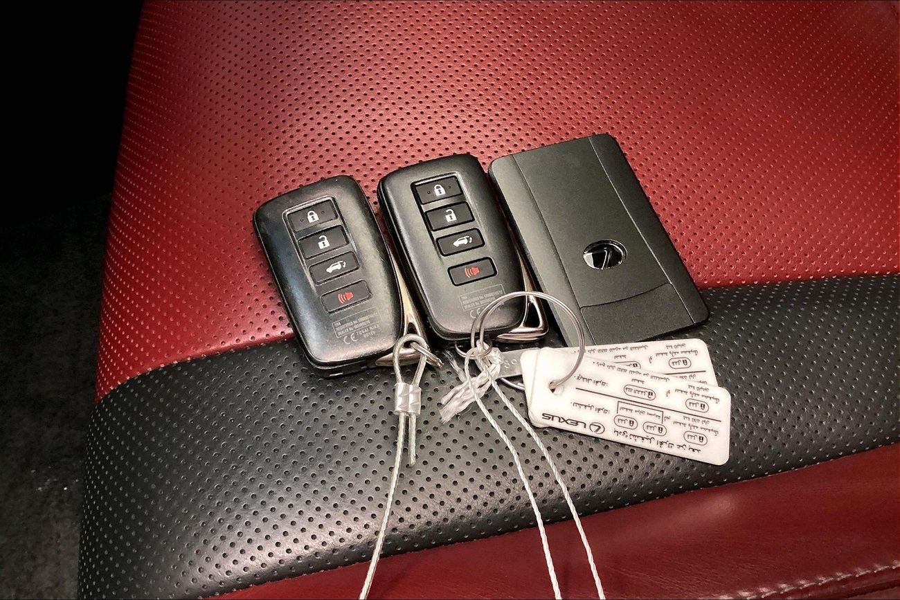 Lexus LX 570 Signature | Guaranteed Warranty | 0 Down Payment