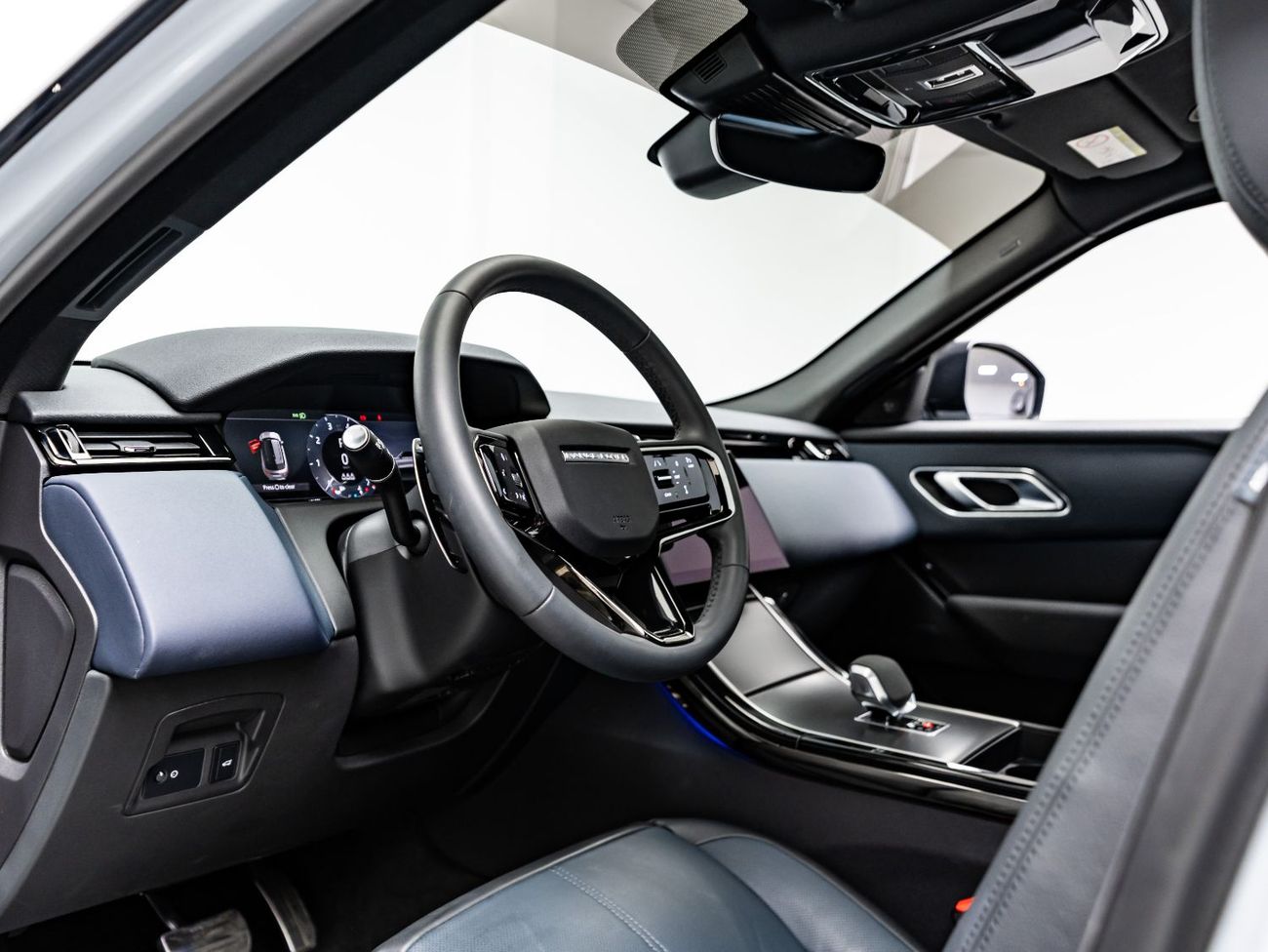 لاند روفر رينج روفر فيلار P250 R-Dynamic SE 2.0L