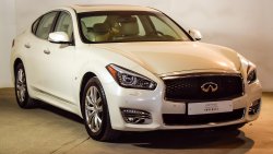 Infiniti Q70