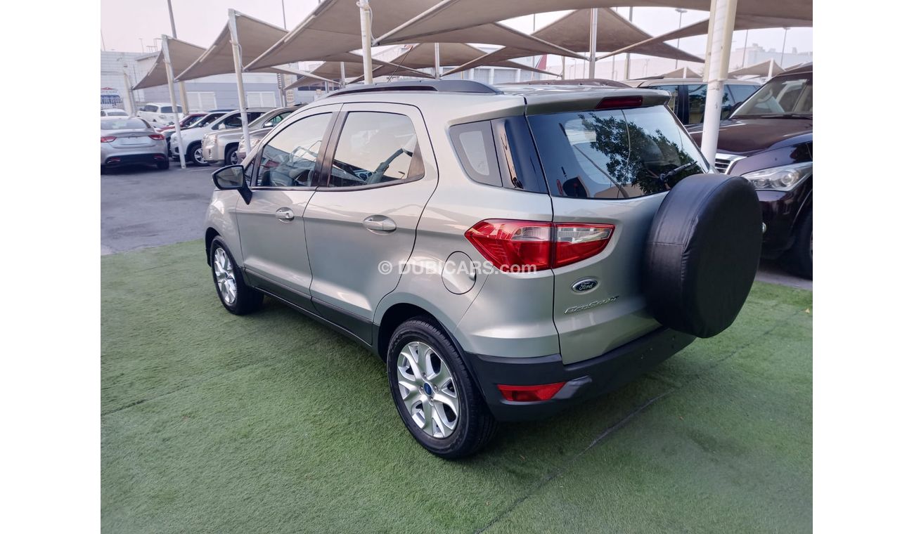 Ford EcoSport 2015 Gulf model, cruise control, rear wing, alloy wheels, fog lights sensors, in excellent condition