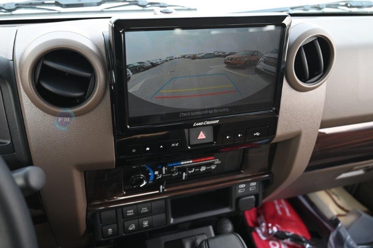 Toyota Land Cruiser 70 71 DLX 2.8L Diesel