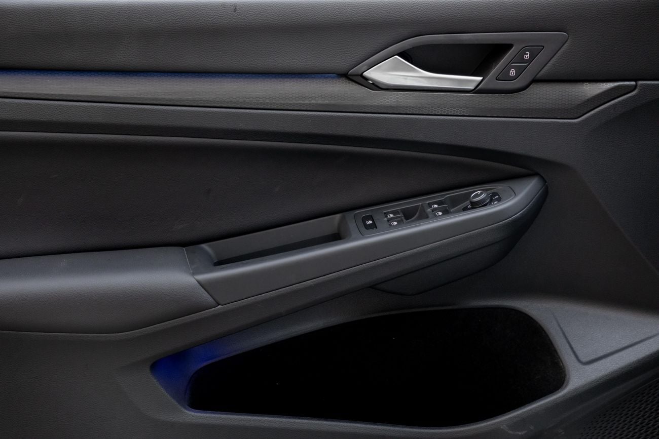 Volkswagen Golf Volkwagen Golf GTI P2 | Full Option | 2,292 P.M | 0% Downpayment | VW WARRANTY!