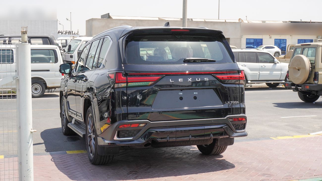 Lexus LX 700h FSport 3.5L V6 Hybrid 5 Seater