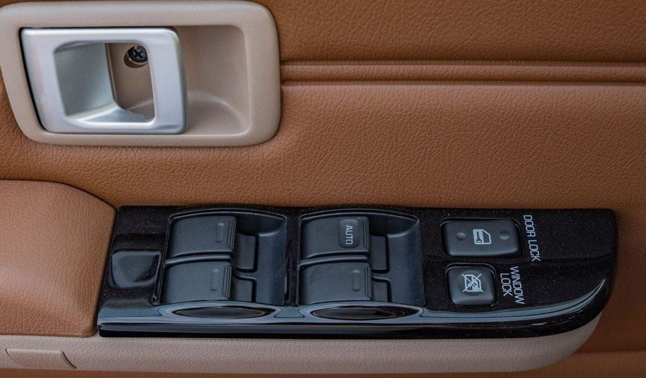 تويوتا لاند كروزر بيك آب 2025 Toyota Land Cruiser LC79 4.0 Double Cab AT Petrol Full Option