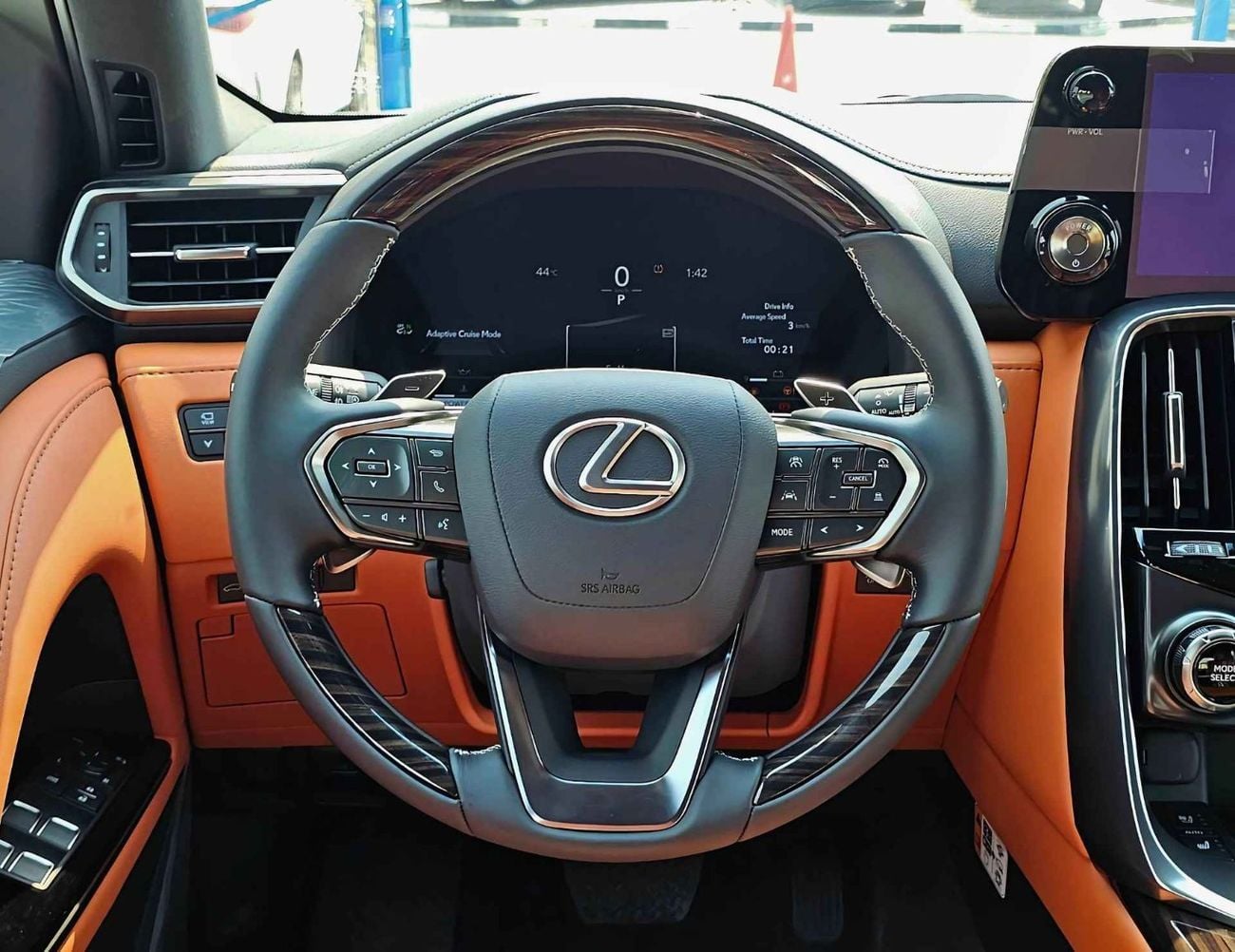 Lexus LX700h HYBRID URBAN |3.5L PETROL | RADAR | HEADUP DISPLAY | 360* CAMERA | PWR WITH LEATHER SEATS | SUNROOF